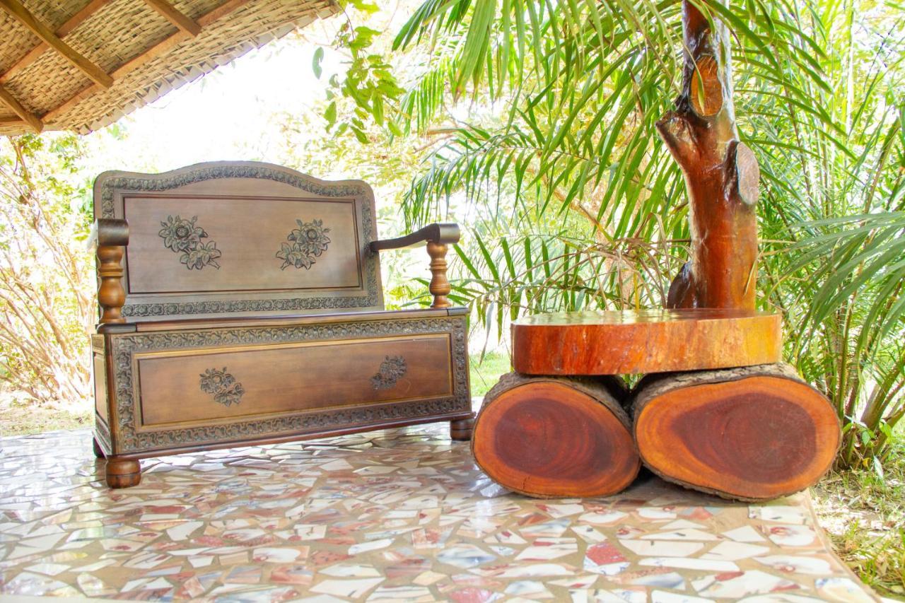 Mama Africa Art Residence & Art Center Gambia Tanji Exteriör bild
