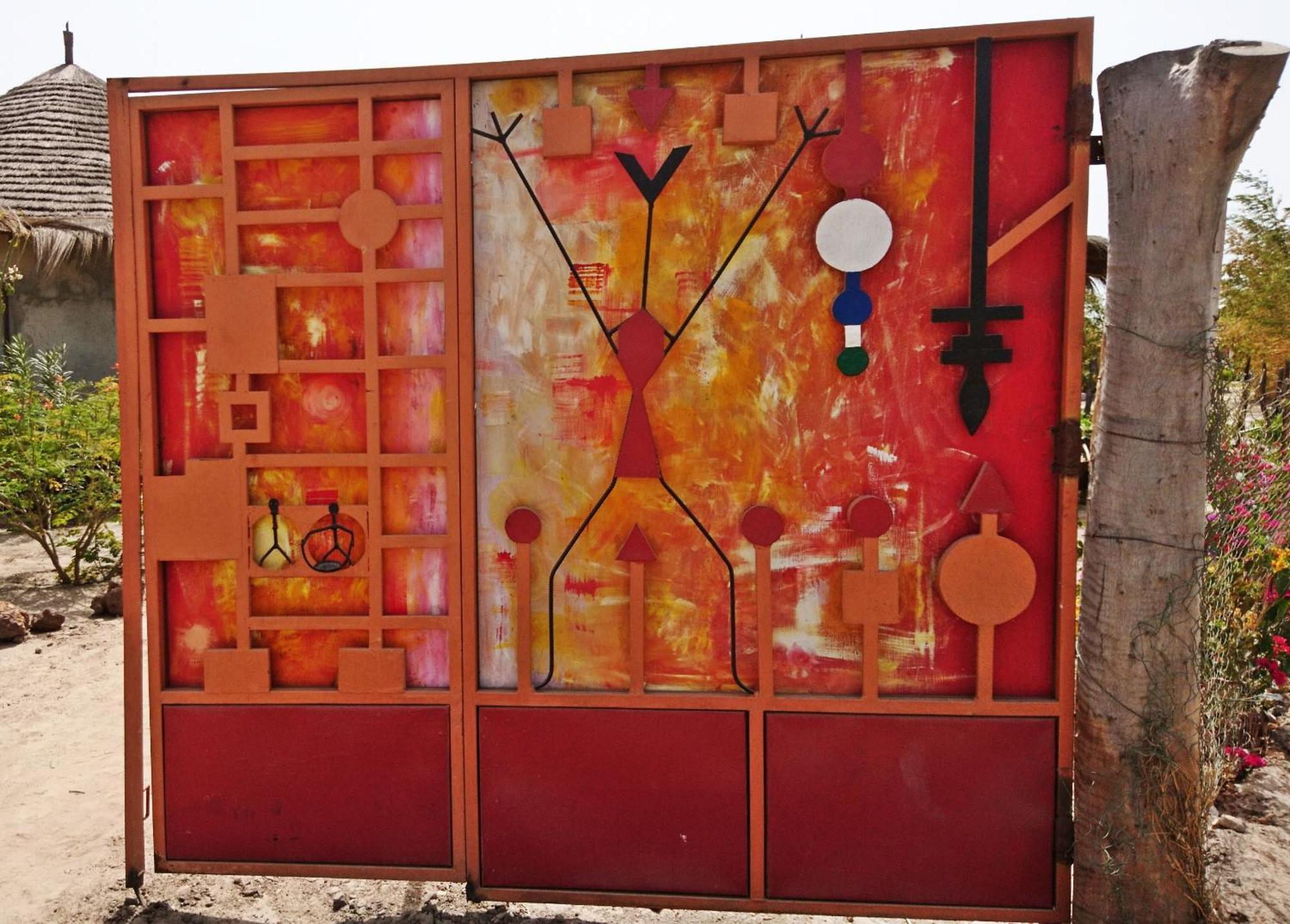 Mama Africa Art Residence & Art Center Gambia Tanji Exteriör bild